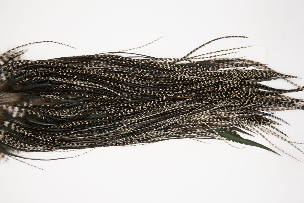 12458 Heritage Dry Fly Hackle Grade 2 Rooster Saddle Grizzly Variant Ties Size 16-18