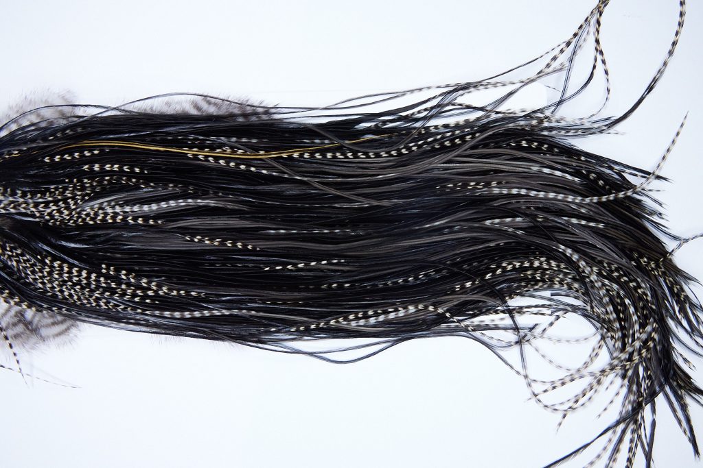 1843 Heritage Dry Fly Hackle, 1 Grade Rooster Saddle Variant Ties Size 12-14