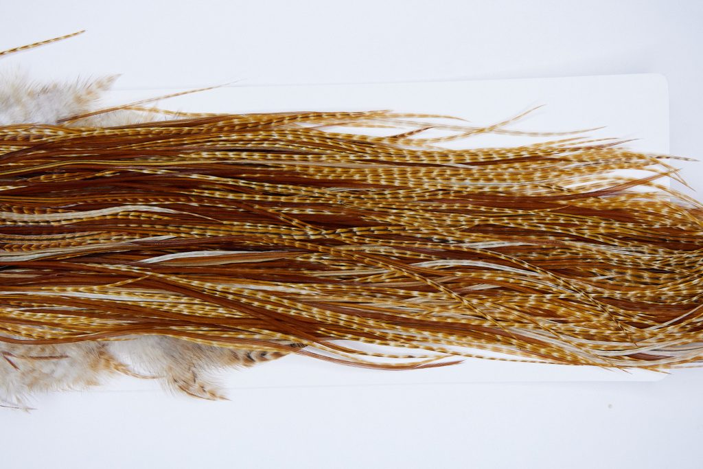 1929 Heritage Dry Fly Hackle, 2 Grade Rooster Saddle Barred Ginger Ties Size 14-16
