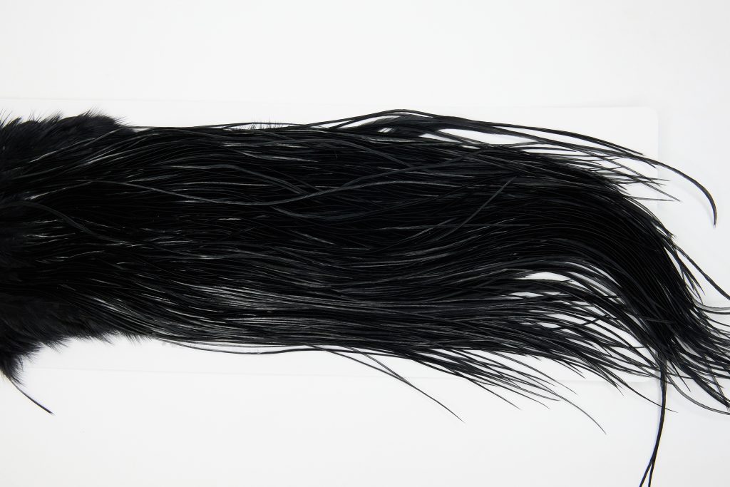 12833 Whiting Hackle Bronze Grade Midge Saddle Black Ties Size 18-20