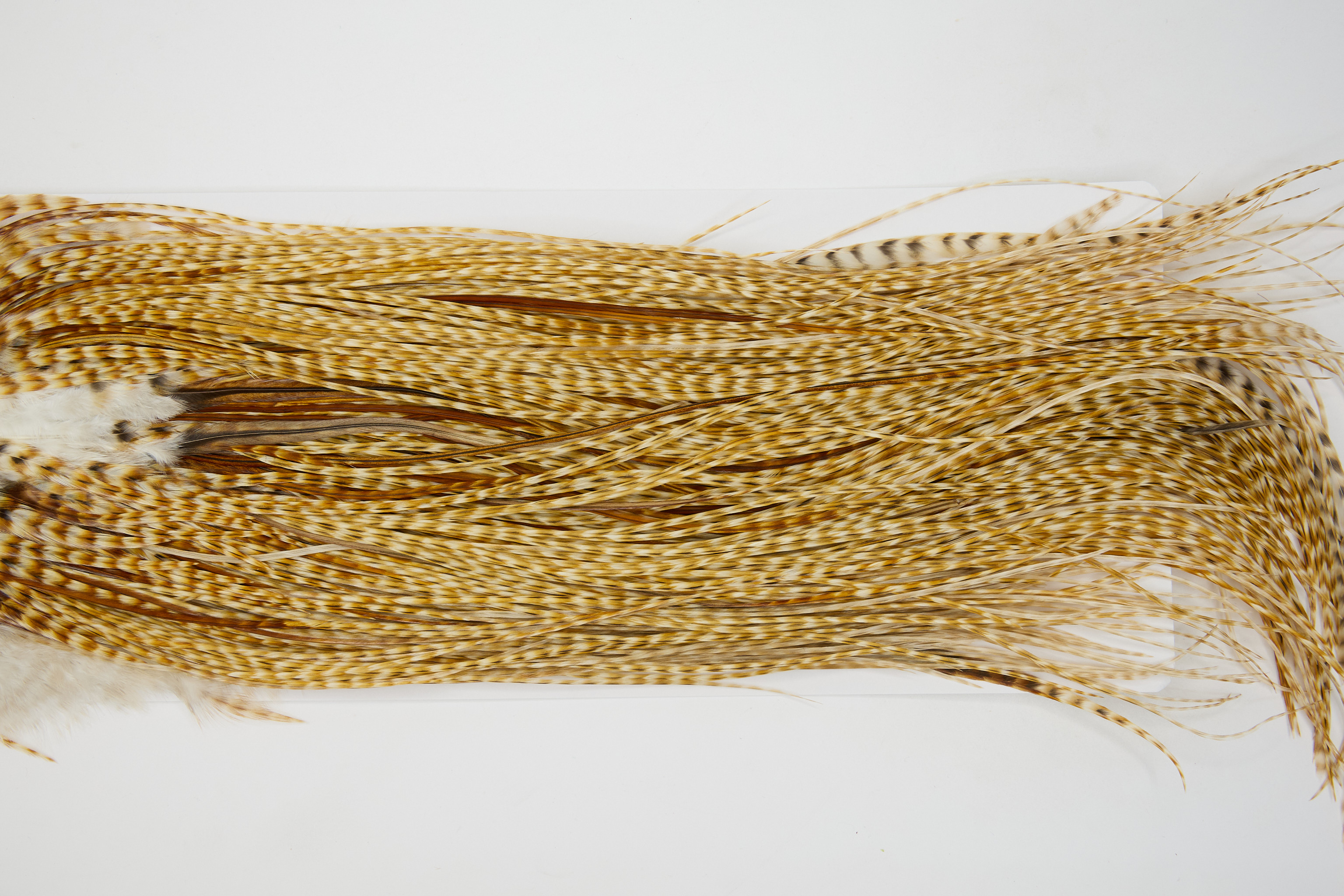 12940 Whiting Dry Fly Hackle Bronze Grade Rooster Saddle Barred Medium Ginger Ties Size 14-18