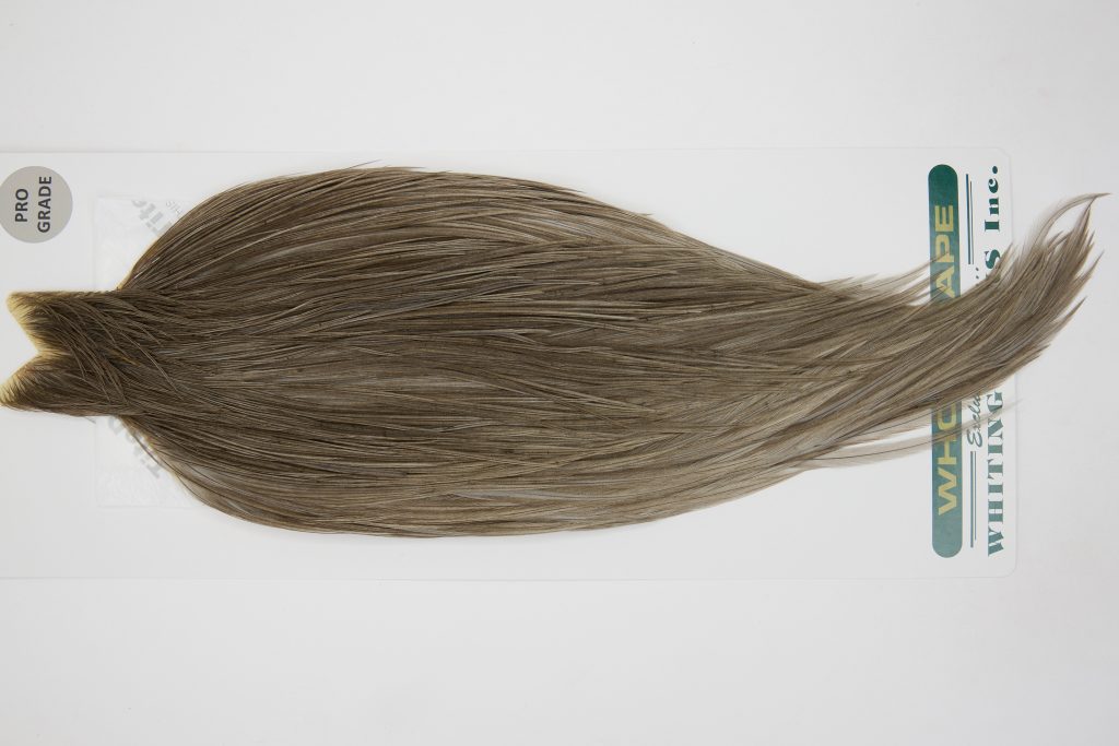 13033 Hebert Dry Fly Hackle Pro Grade Rooster Cape Medium Grey Dun Ties Size 8-24